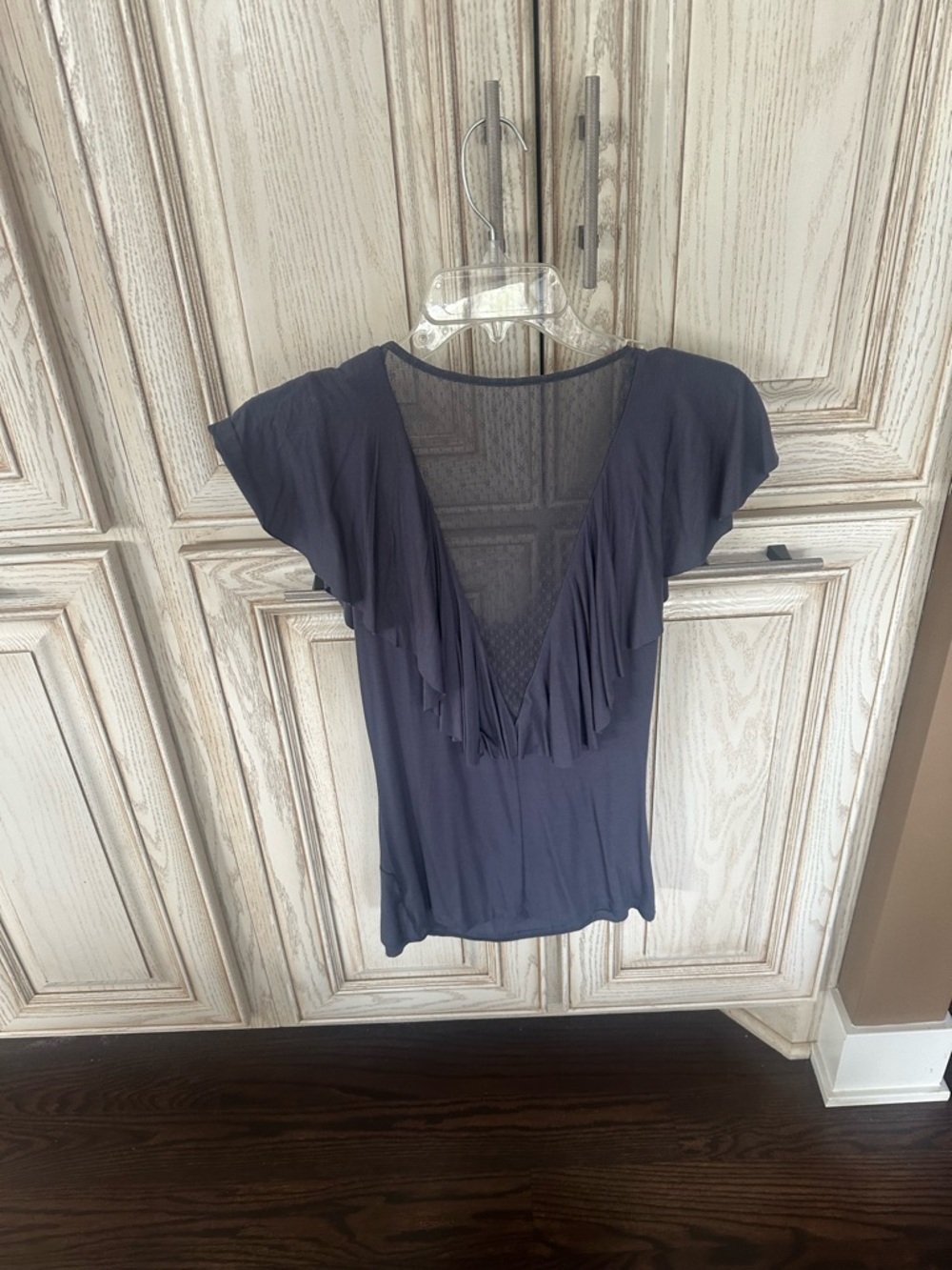 Remain  Ruffled V-Neck top - Picture 2 of 2